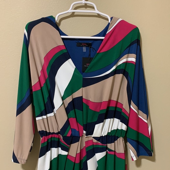 Trina Turk Geometric Jersey Dress-Size M NWT - Picture 2 of 8